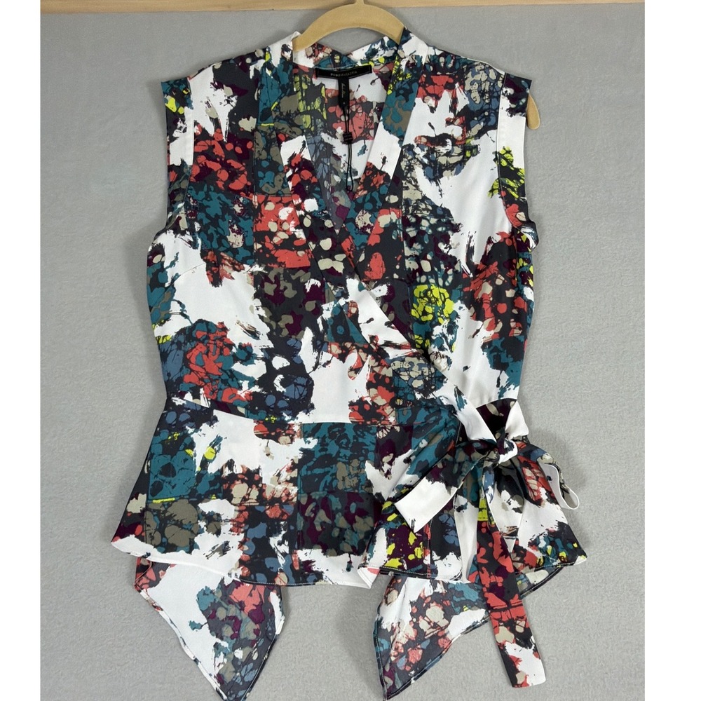 BCBG MAXAZRIA Abstract Paint Splatter Wrap Top Sleeveless Handkerchief Hem Small